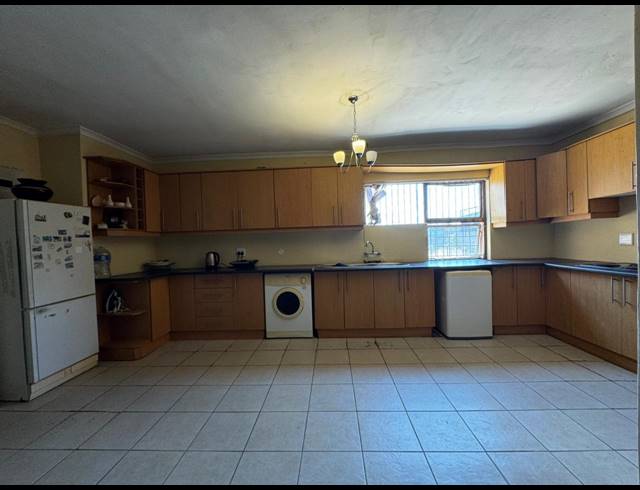 4 BEDROOM HOUSE FOR SALE IN BELHAR